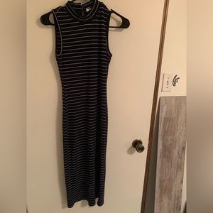 Striped bodycon maxi dress